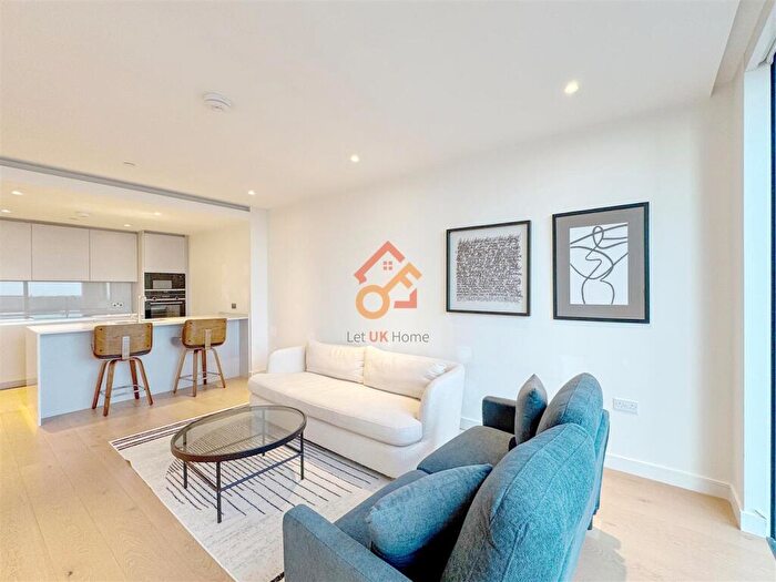 1 Bedroom Flat To Rent In Hampton Tower, Marsh Wall, London, E14