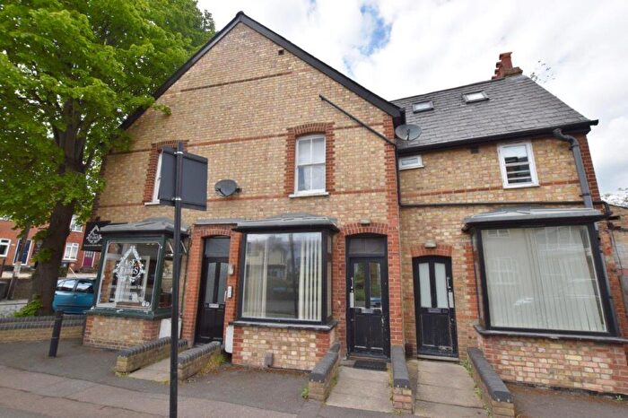 2 Bedroom Flat To Rent In Stort Road, Bishops Stortford, CM23