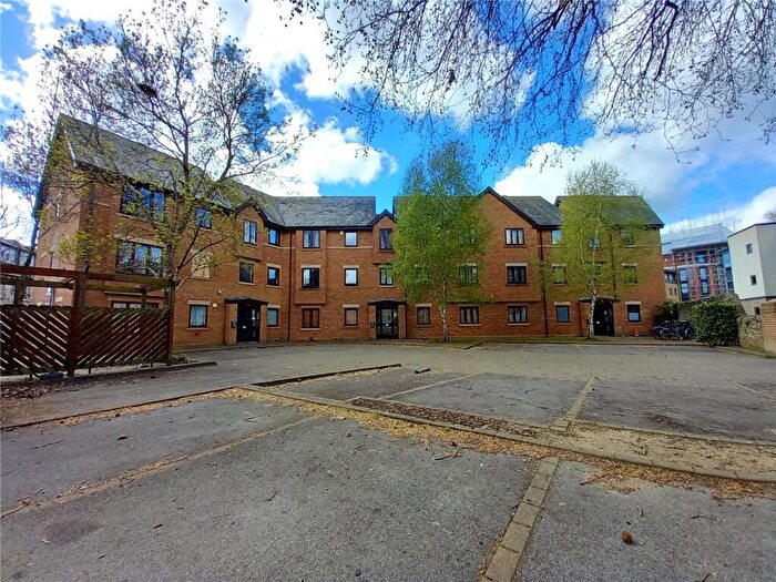 2 Bedroom Apartment To Rent In Paradise Street, Oxford, Oxfordshire, OX1