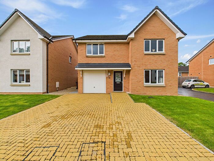 4 Bedroom Detached House For Sale In Kennedy Gardens, Kilwinning, KA13