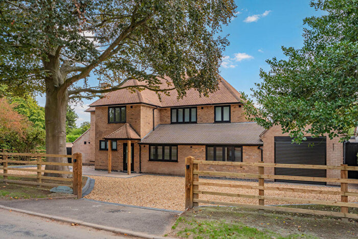 5 Bedroom Detached House For Sale In Smeeton Road, Saddington, LE8