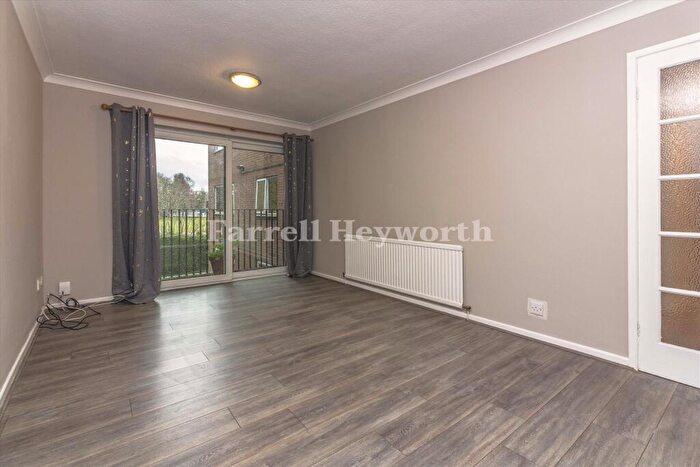 2 Bedroom Flat For Sale In South Meadow Lane, Preston, PR1