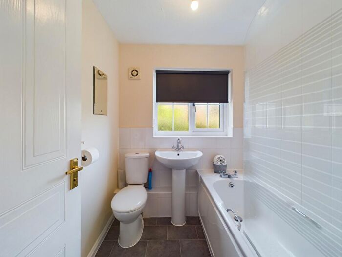2 Bedroom Apartment To Rent In Long Croft, Yate, Bristol, BS37
