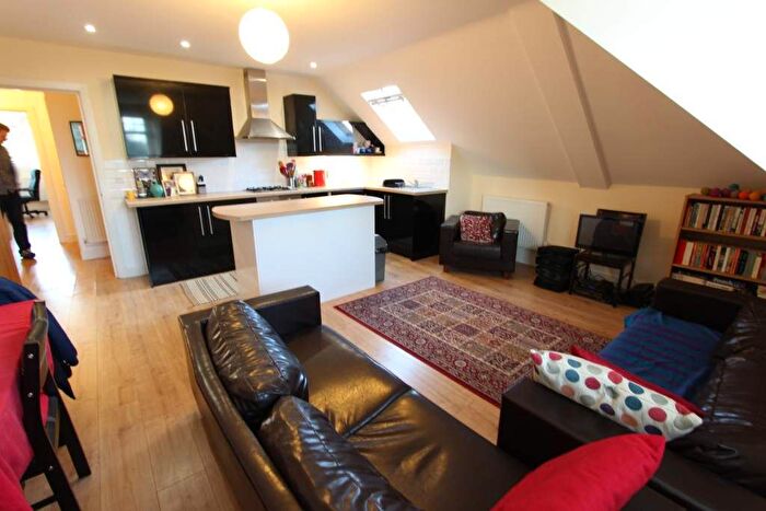 1 Bedroom Flat To Rent In Westfield Lane, Harrow, HA3