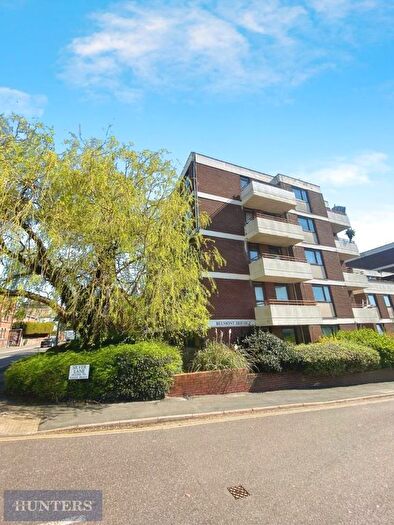 2 Bedroom Flat To Rent In Silver Lane, Exeter, EX4