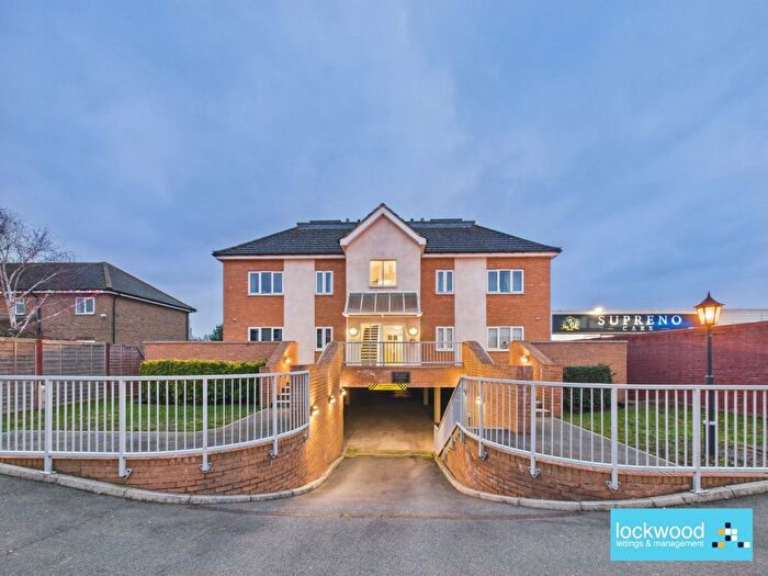 1 Bedroom Flat To Rent In Pearce Court, A Staines Road West, Ashford, TW15