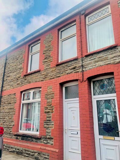 3 Bedroom House To Rent In Coed Y Brain Road, Llanbradach, Caerphilly, CF83