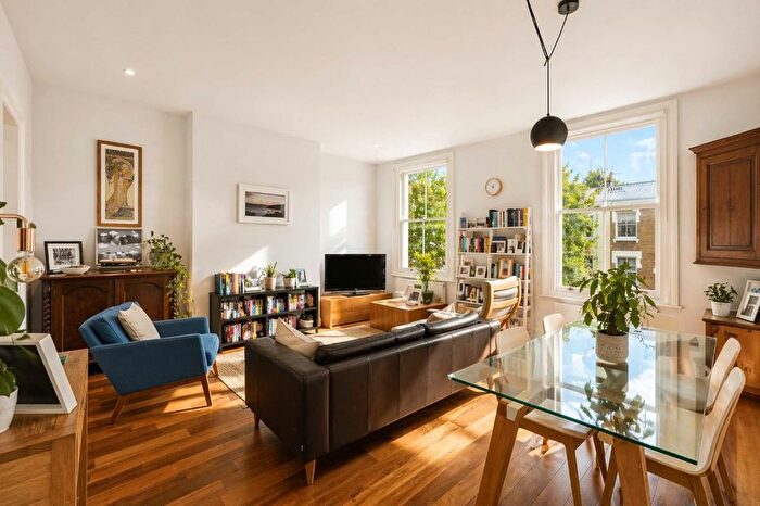 2 Bedroom Flat To Rent In St. Marks Place, North Kensington, W11