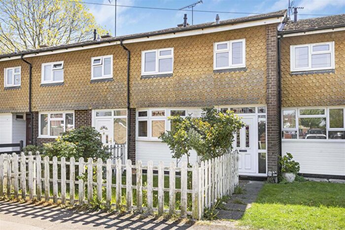 3 Bedroom Terraced House For Sale In Bellingham Walk, Emmer Green, Reading, RG4