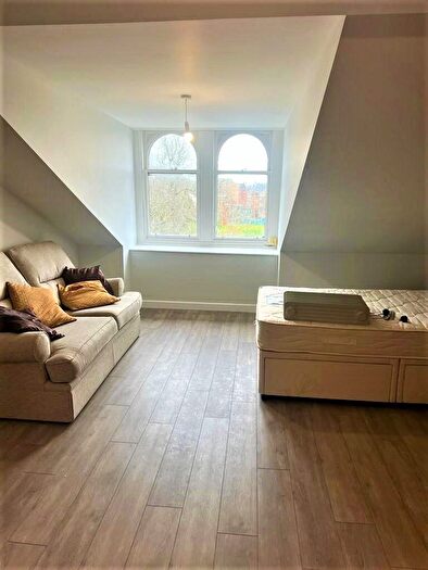 1 Bedroom Flat To Rent In Peel Street, Partick, Glasgow, G11
