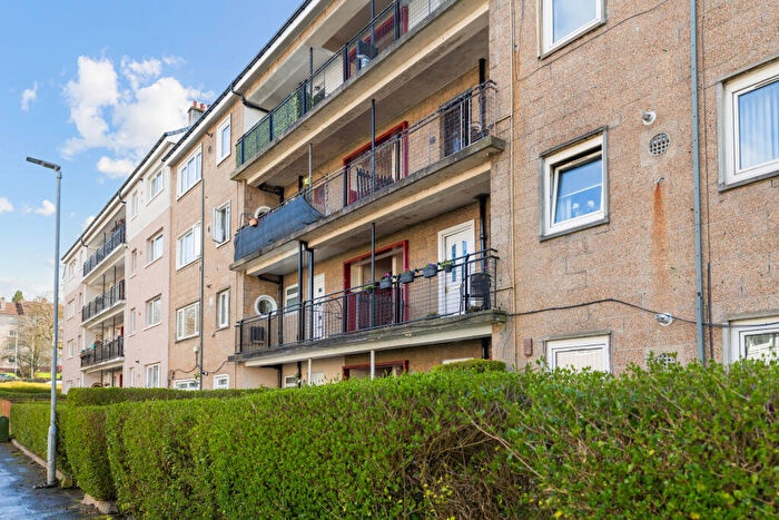 3 Bedroom Flat For Sale In Flat /, Banchory Avenue, Glasgow, G43