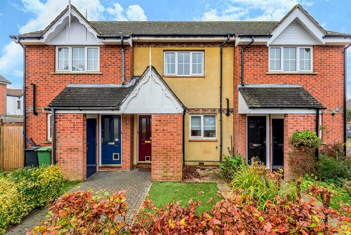 2 Bedroom Terraced House To Rent In Old School Road, Liss, GU33