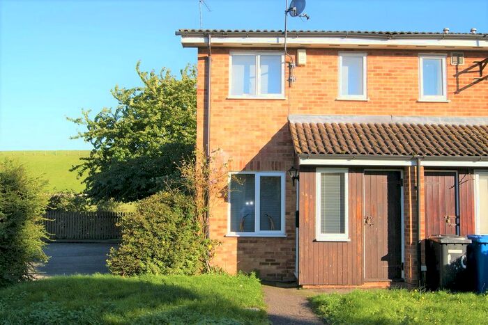 1 Bedroom Property To Rent In Penn Road, Datchet, SL3