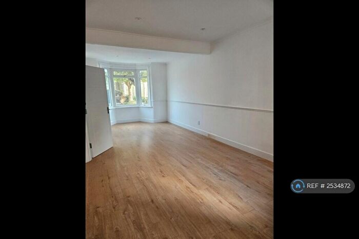 4 Bedroom Terraced House To Rent In Grosvenor Road, London, N9
