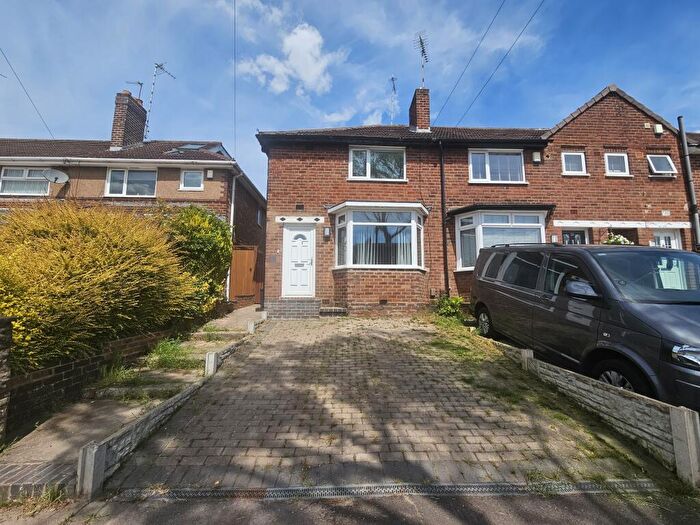 3 Bedroom House To Rent In Whitburn Avenue, Birmingham, B42