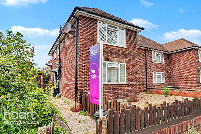 2 Bedroom Flat For Sale In Tennyson Road, London, SE20