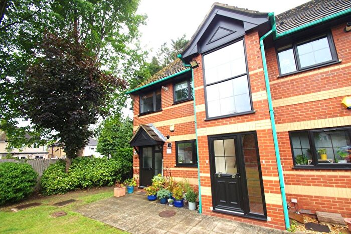 1 Bedroom Flat To Rent In Northfield Gardens, Watford, WD24