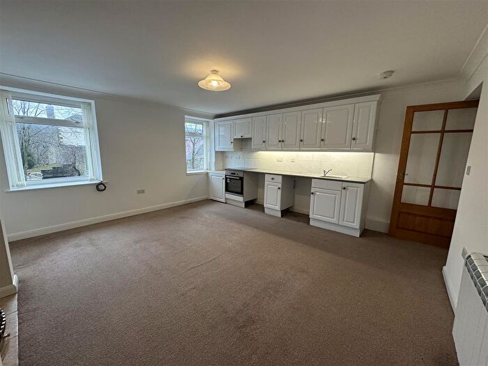 2 Bedroom Flat To Rent In Front Street, Stanhope, Bishop Auckland, DL13
