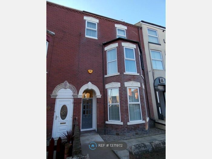1 Bedroom Flat To Rent In Bannister Street, Withernsea, HU19