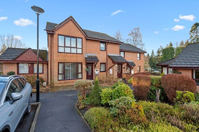 2 Bedroom Flat For Sale In Holmehill Court, Dunblane, FK15