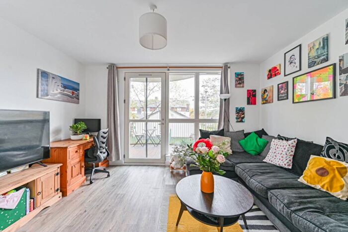 1 Bedroom Flat For Sale In Tudway Road, Kidbrooke, London, SE3