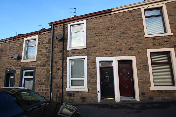 3 Bedroom Terraced House To Rent In Burnley Road, Clayton Le Moors, Accrington, BB5