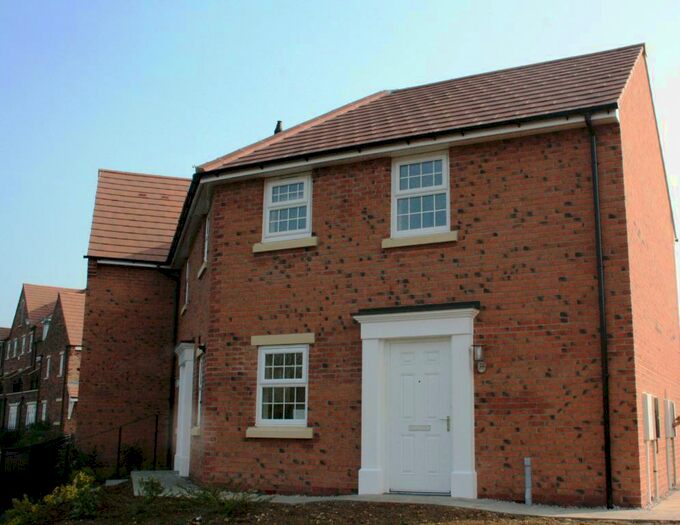 2 Bedroom Maisonette To Rent In River View, Trent Lane, Newark, NG24