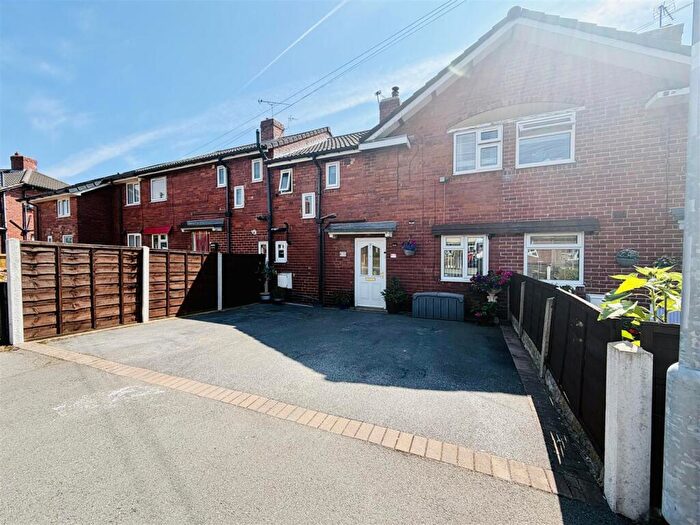 3 Bedroom Terraced House For Sale In Garden Village, Micklefield, Leeds, LS25