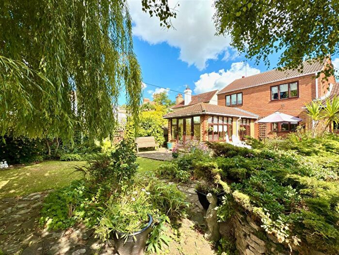 4 Bedroom Detached House For Sale In Wilson Road, East Pakefield, Lowestoft, Suffolk, NR33