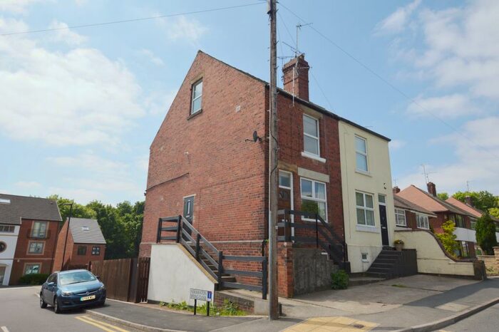 1 Bedroom Apartment To Rent In Normanton Springs Road, Normanton Hill, Sheffield, S13