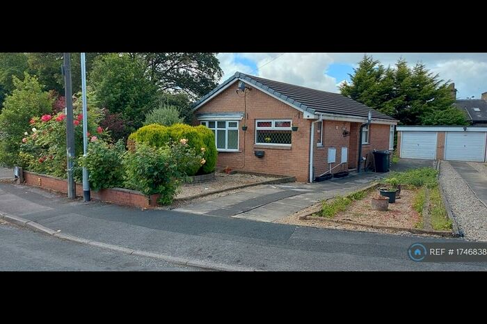 2 Bedroom Bungalow To Rent In Bradford, Bradford, BD2