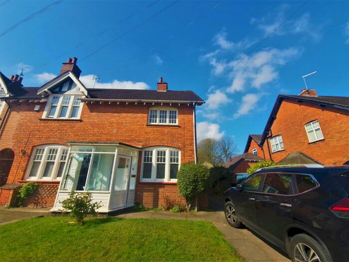 2 Bedroom Semi-Detached House To Rent In Willow Road, Bournville, Birmingham, B30
