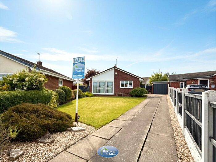 2 Bedroom Detached Bungalow For Sale In Oakland Close, Woodsetts, Worksop, S81