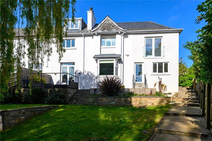 4 Bedroom Semi-Detached House For Sale In Sunnyhill, Lade Braes, St. Andrews, Fife, KY16