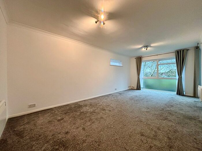 1 Bedroom Flat To Rent In Seychelle Court, Beckenham, BR3