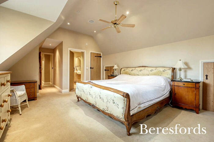 5 Bedroom Detached House For Sale In Bannister Green, Felsted, CM6