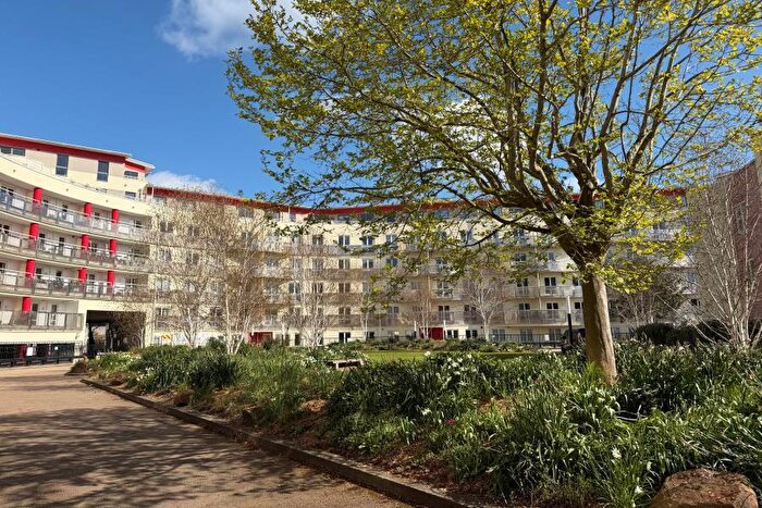 1 Bedroom Flat To Rent In The Crescent - City Centre, BS1