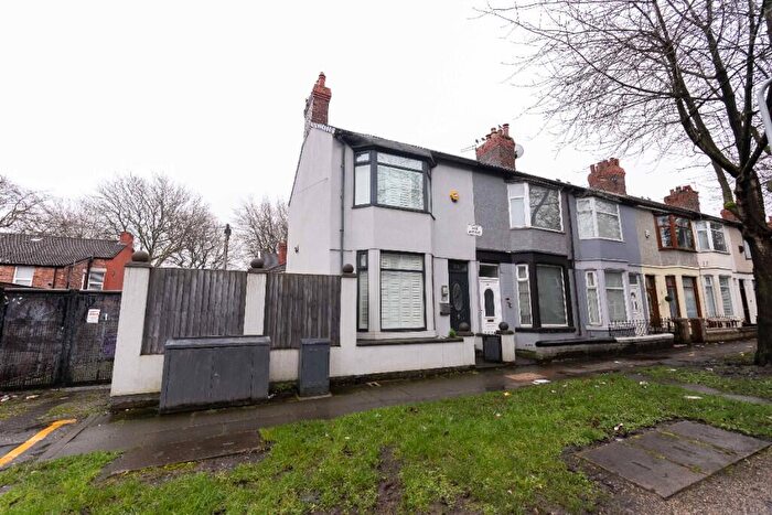 4 Bedroom Semi Detached House To Rent In Ince Avenue, Liverpool, Merseyside, L4