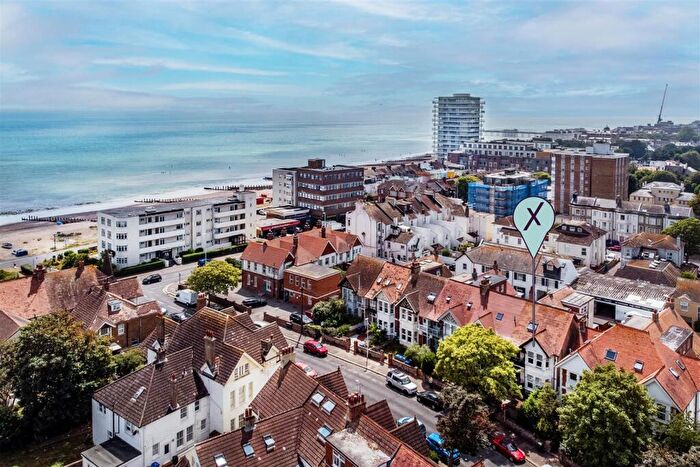 1 Bedroom Apartment For Sale In St Georges Road, Selden, Worthing, BN11