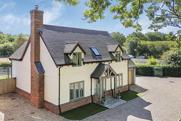 4 Bedroom Detached House For Sale In Vaughan Copse, Mannings Heath, West Sussex., RH13