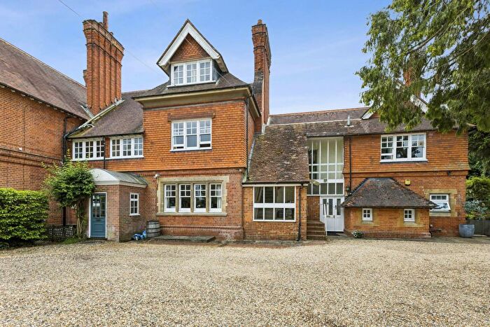 2 Bedroom Maisonette For Sale In Crowsley Road, Lower Shiplake, RG9