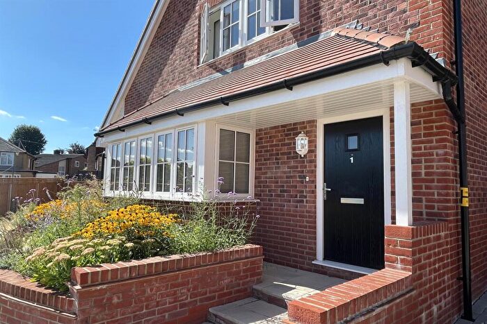 2 Bedroom Apartment To Rent In Wyndham Court, Midhurst, GU29