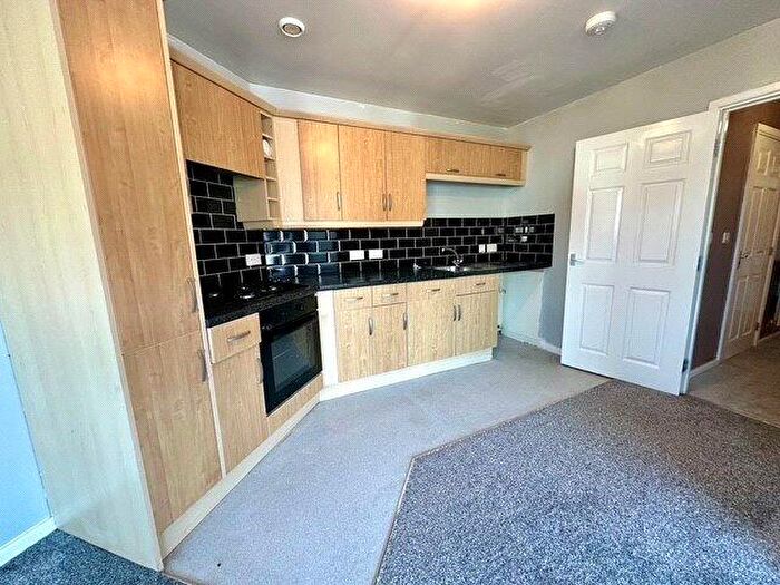 2 Bedroom Flat For Sale In Harbour Road, Portishead, Bristol, Somerset, BS20