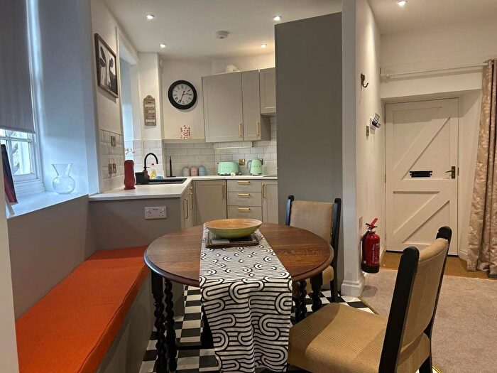 2 Bedroom Property To Rent In Stoke, Plymouth, PL1