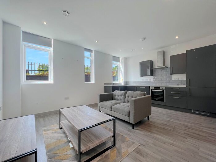 1 Bedroom Flat To Rent In Cubic Apartments, Stanningley Road, LS13