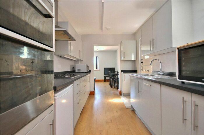 6 Bedroom Property To Rent In Weston Road, Guildford, Surrey, GU2