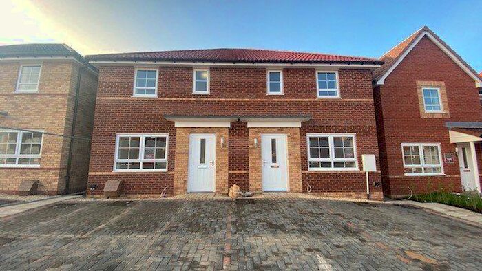 Detached House To Rent In Mirabelle Way, Harworth, Doncaster, Nottinghamshire, DN11