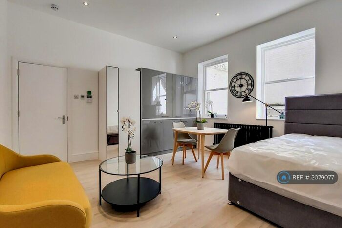 Studio To Rent In Gloucester Place, London, NW1