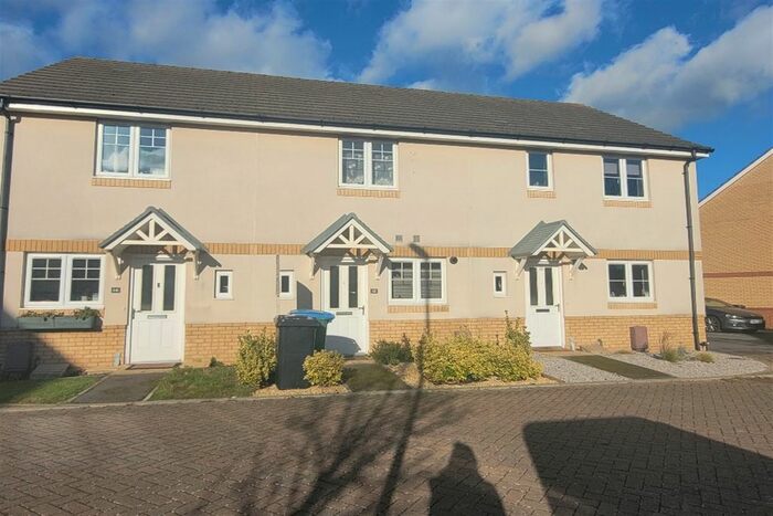 2 Bedroom Terraced House To Rent In Adlington Gardens, Bognor Regis PO21