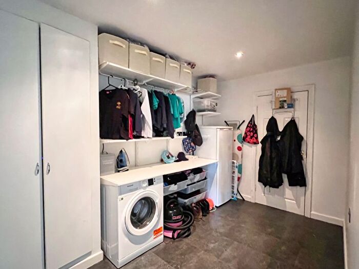 5 Bedroom Detached House For Sale In Beechwood Grove, Pencoed, Bridgend, CF35
